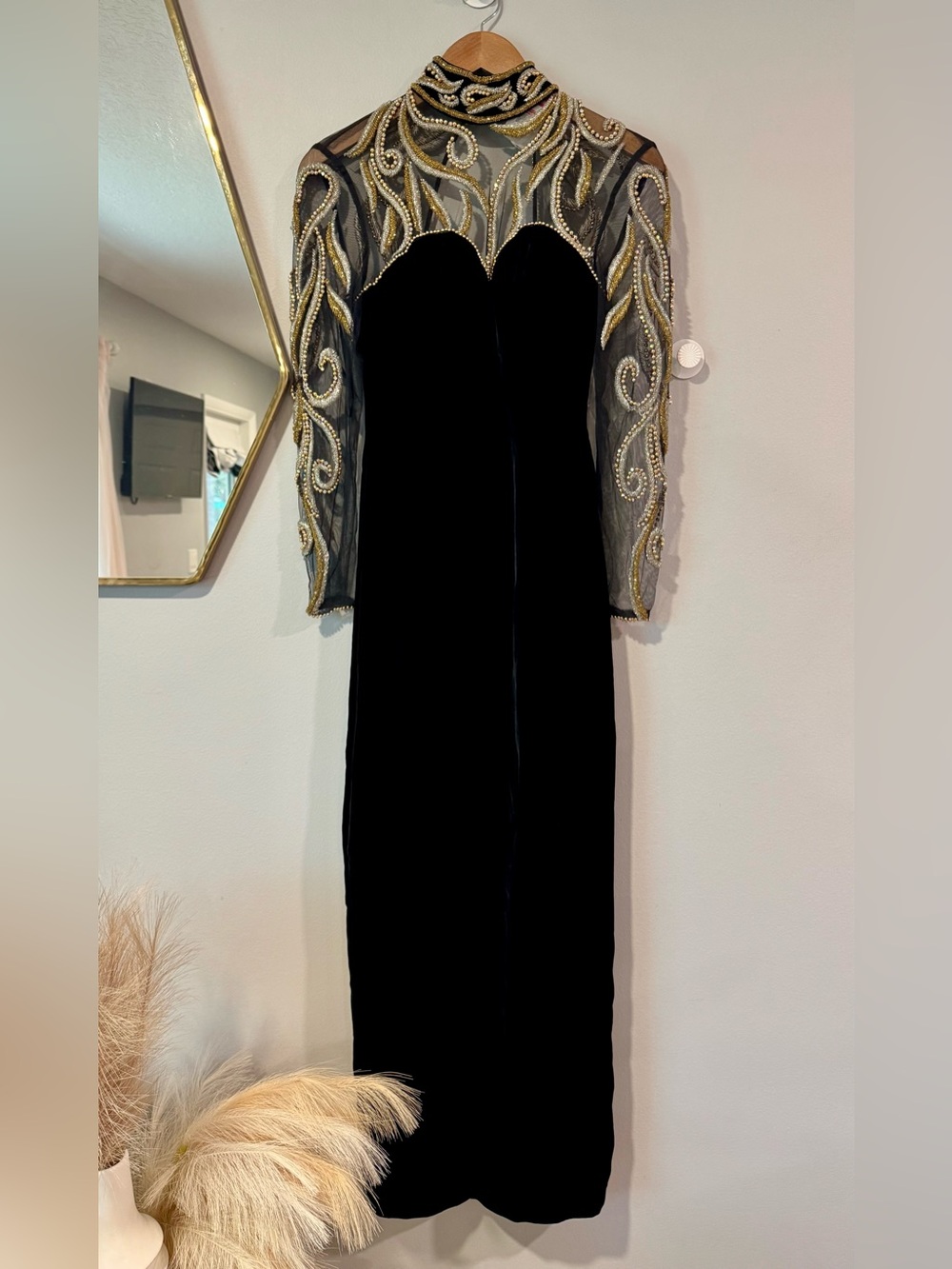 Sherri Hill Black Velvet Gown with Gold Beaded Illusion Bodice Sz 2